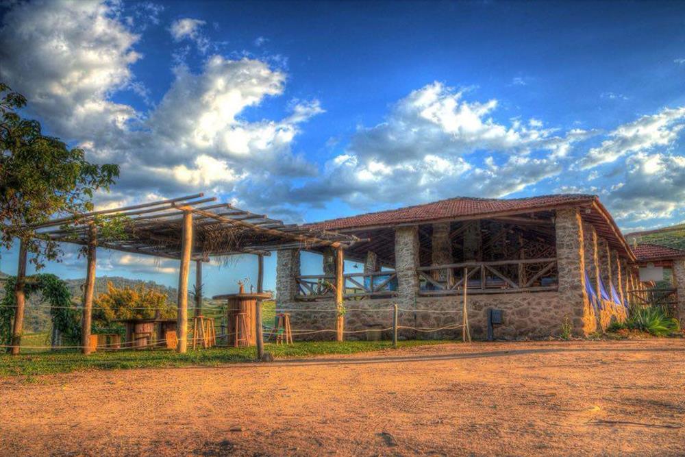Bar e Restaurante Casa de Pedra – Socorro SP
