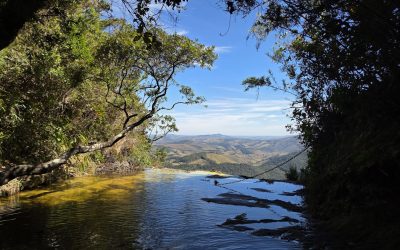 Ibitipoca: acampando entre trilha, grutas, cachoeiras e paisagens inesquecíveis
